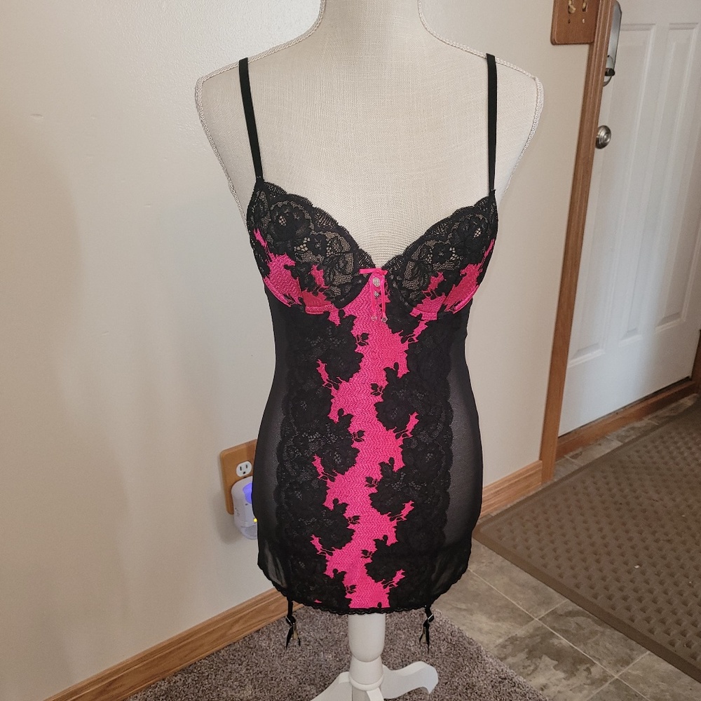 Victorias Secret slip
